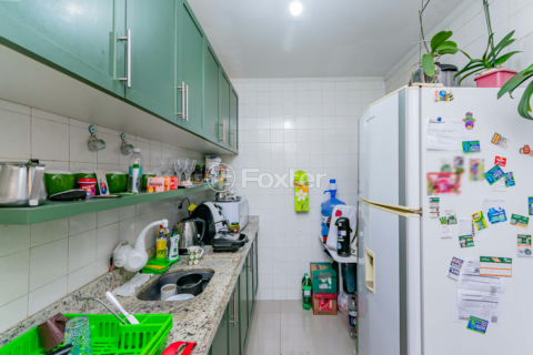 Image 6 - 916302