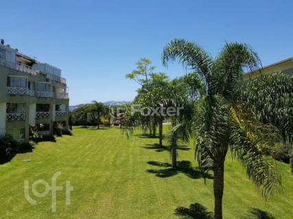 Image 7 - 916350