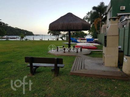 Image 5 - 916350