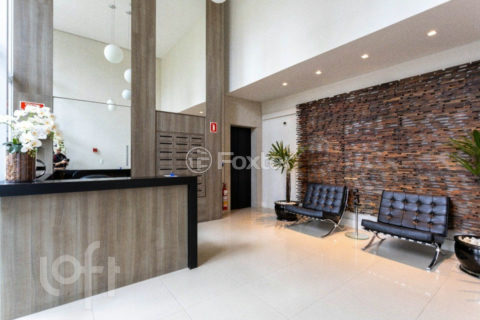 Image 37 - 916389