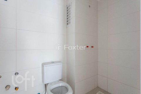 Image 21 - 916397