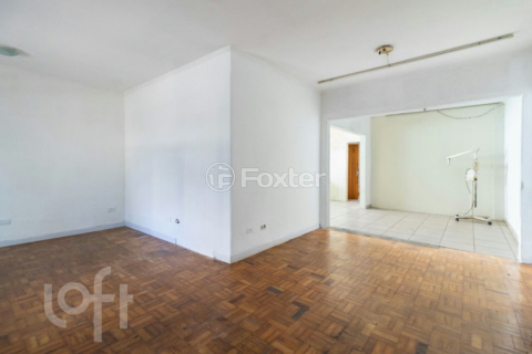 Image 1 - 916406