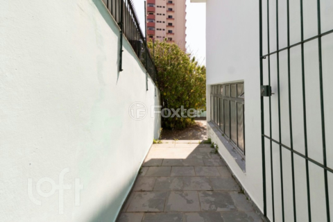 Image 27 - 916406