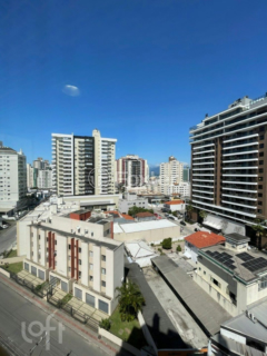 Image 6 - 916411
