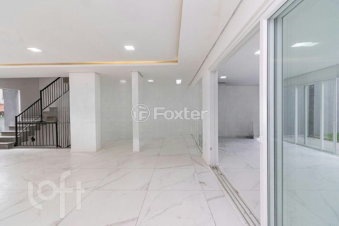 Image 65 - 916423