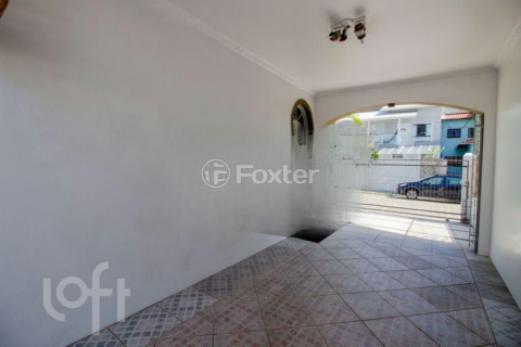 Image 30 - 916425