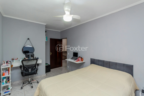 Image 35 - 916586