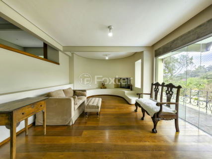 Image 3 - 916598