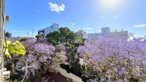Image 6 - 916603