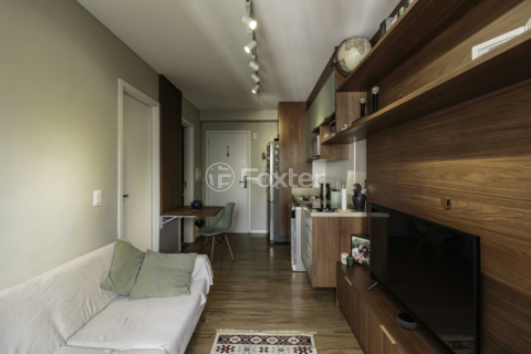 Image 5 - 916660