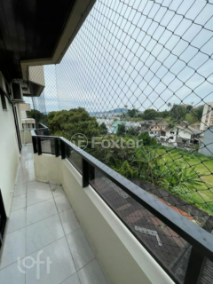Image 9 - 916677