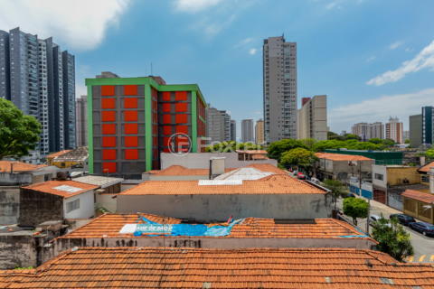 Image 23 - 916687