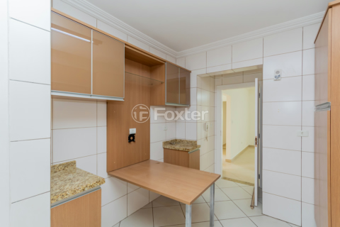 Image 31 - 916687