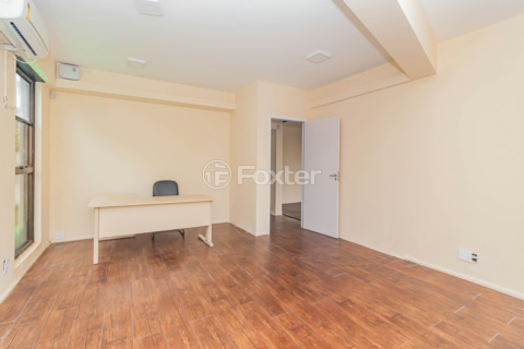 Image 7 - 916738