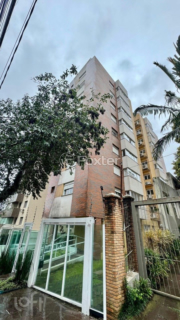 Image 30 - 916742