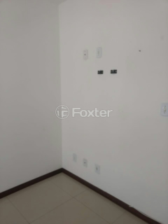 Image 2 - 916767