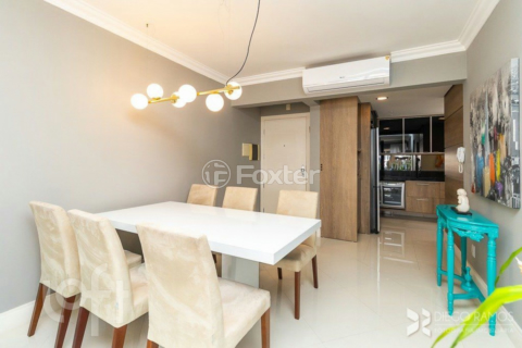 Image 4 - 916786