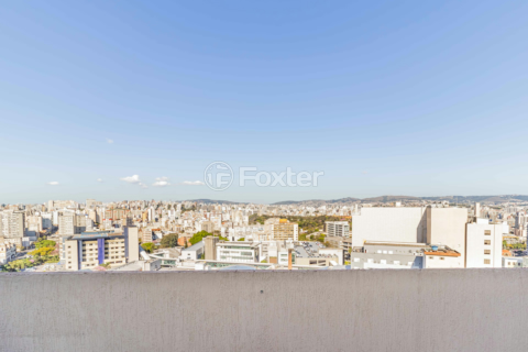 Image 11 - 916805