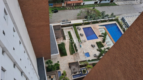 Image 13 - 916838