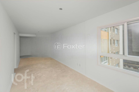 Image 3 - 916849