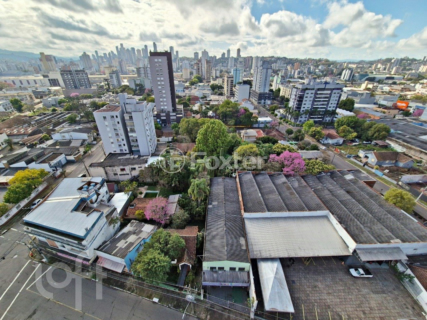 Image 3 - 916873
