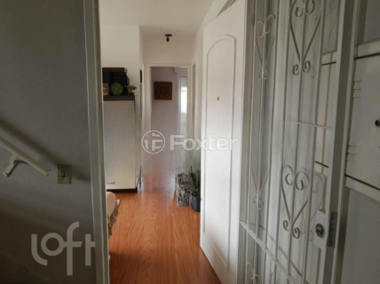 Image 7 - 916992