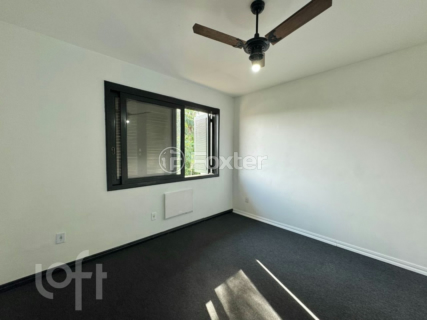 Image 31 - 917030