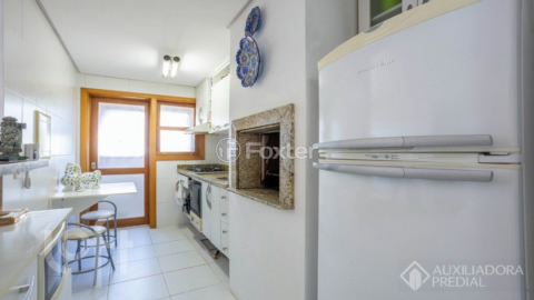 Image 7 - 917056