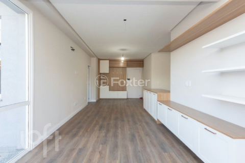Image 4 - 917064