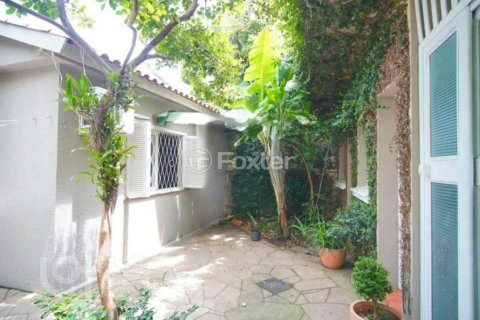 Image 30 - 917095