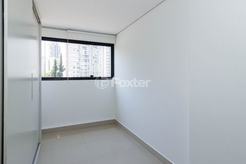Image 36 - 917129