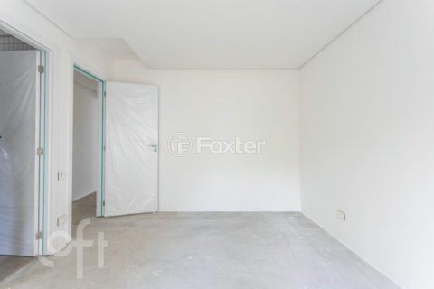 Image 24 - 917177