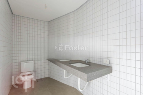 Image 30 - 917177