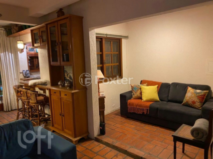 Image 7 - 917212