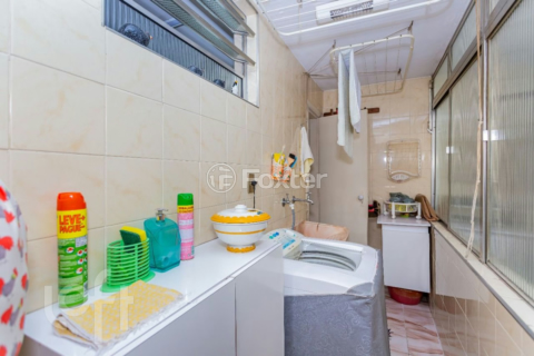 Image 7 - 917217