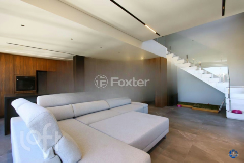 Image 3 - 917234