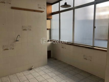 Image 3 - 917304