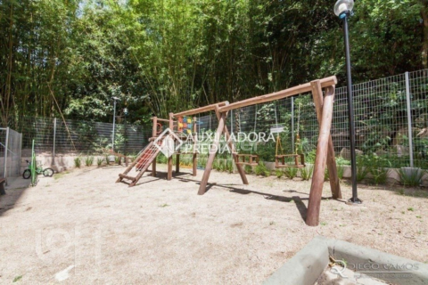 Image 7 - 917307