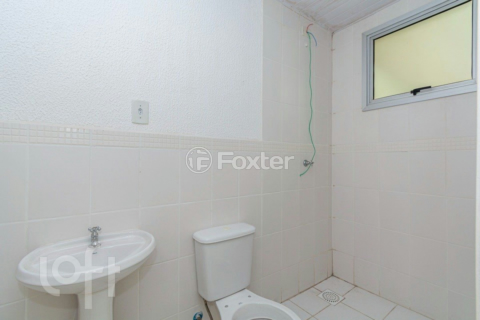 Image 7 - 917316
