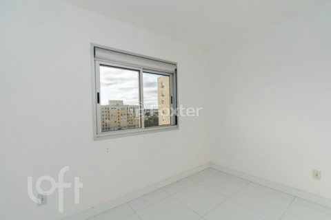 Image 9 - 917316