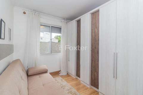 Image 17 - 917318