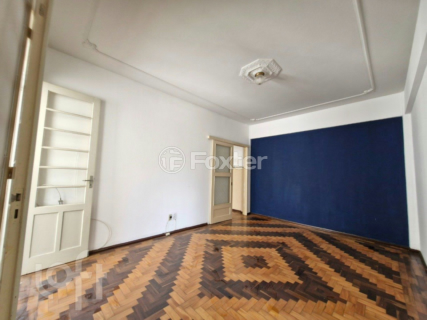 Image 1 - 917329