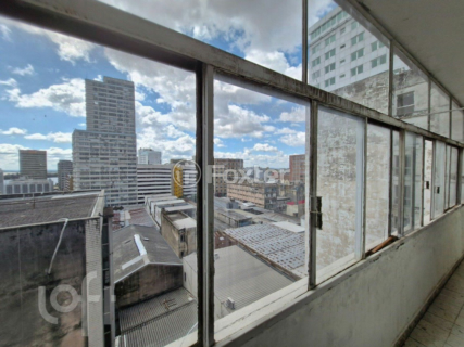 Image 11 - 917329
