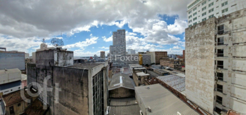 Image 16 - 917329