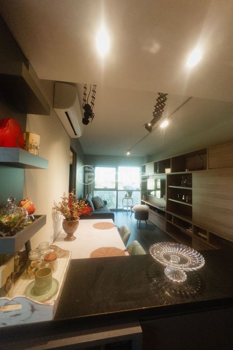 Image 4 - 917335