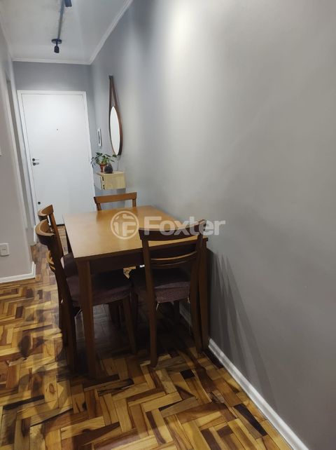 Image 3 - 917348