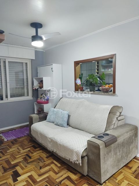 Image 1 - 917348