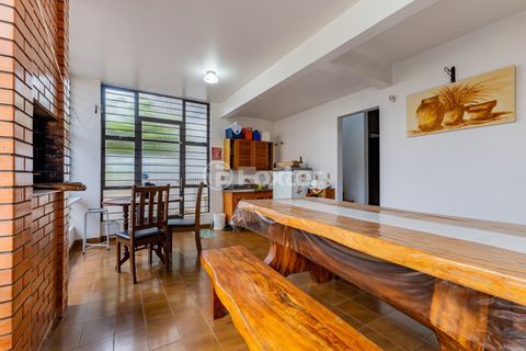 Image 38 - 917360
