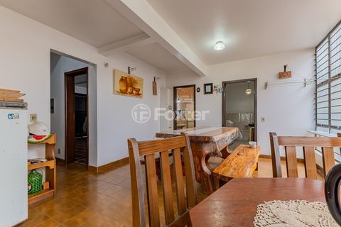 Image 36 - 917360
