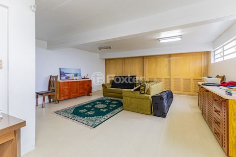 Image 42 - 917360